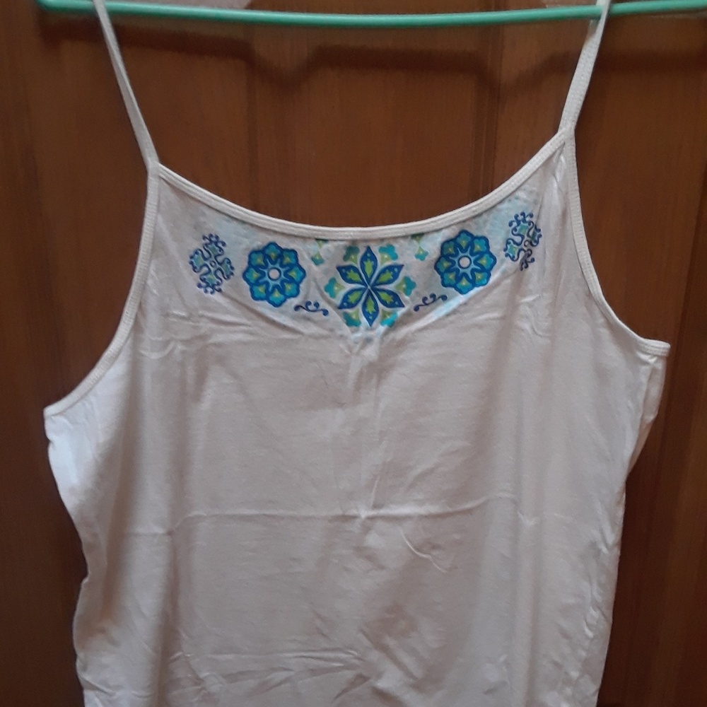 White tanktop